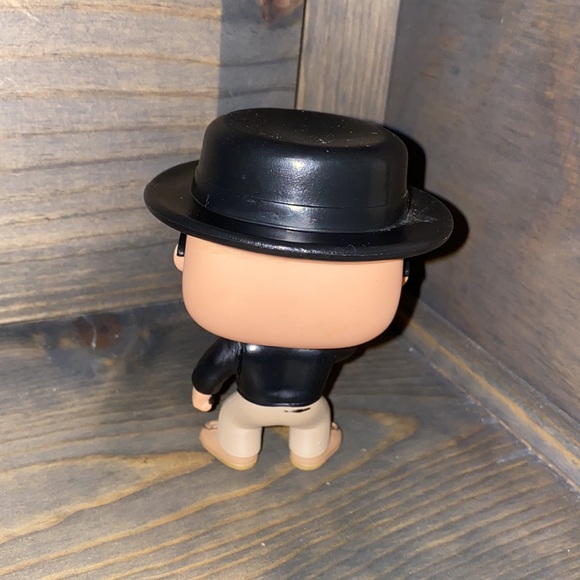 Funko Pop! Television Heisenberg Blue Crystal #162 Breaking  Funko pop breaking bad heisenberg#162